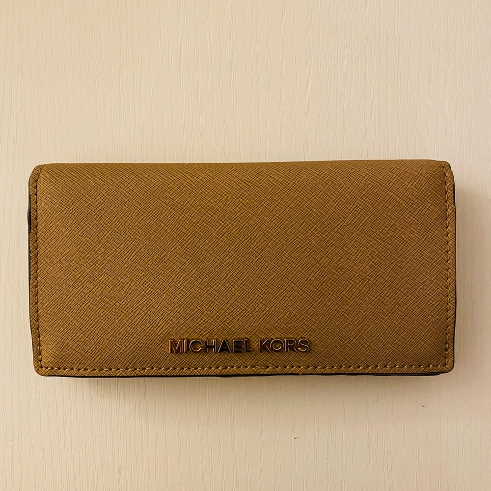 Michael Kor’s Wallet